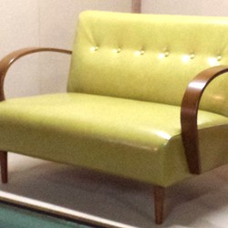 ソファなどおしゃれ家具