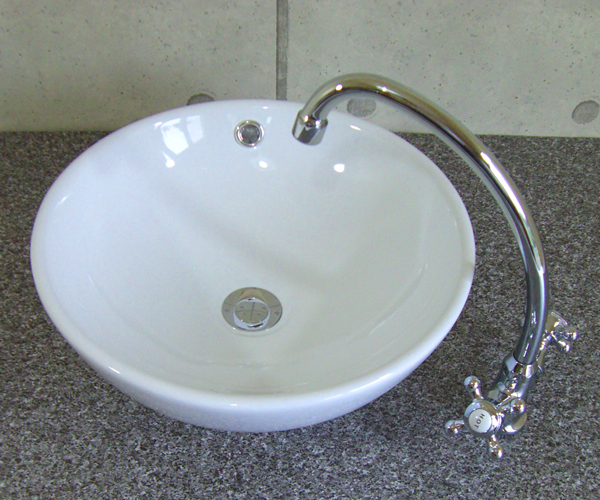 陶器　手洗い　洗面ボウル　中型　置き型　丸型　ベッセルタイプ