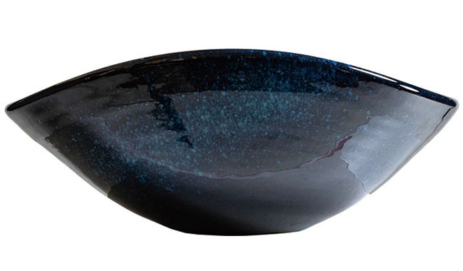 信楽焼オーバル型洗面ボウル「海鼠ブルー」横から見た写真