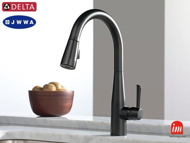 DELTAキッチン用混合水栓 Essaマットブラック、シャワー水栓